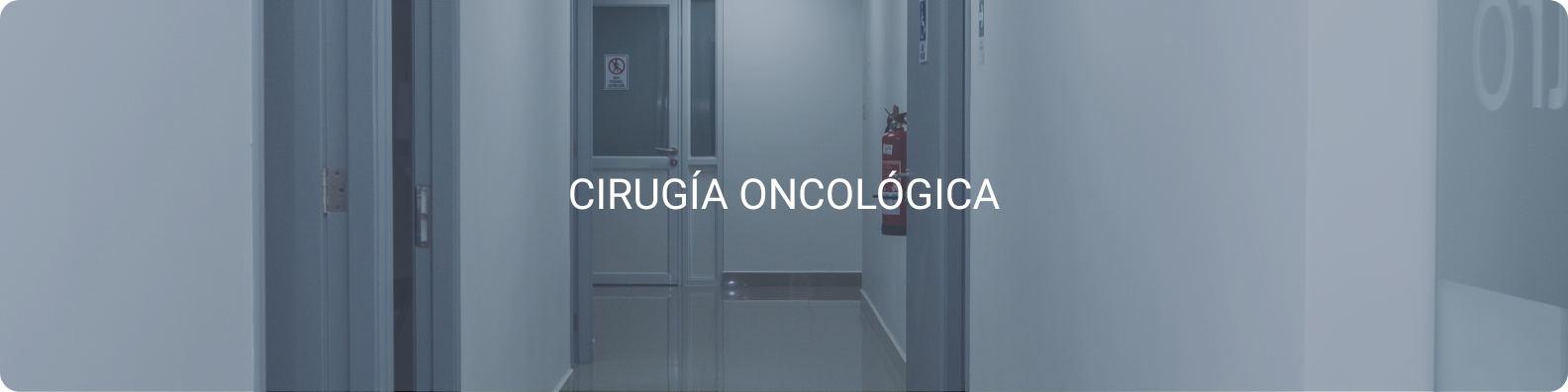 Pasillo clínico de Oncocentro representando el área de cirugía oncológica