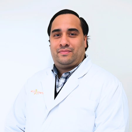 Dr. Daniel Guillen Giraldo - Médico Oncólogo